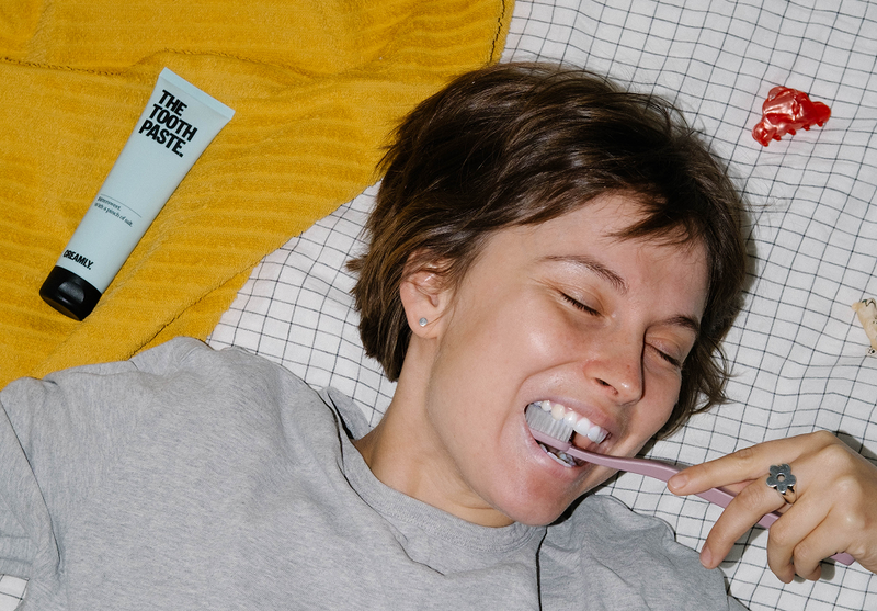 Фтор обесчестен.